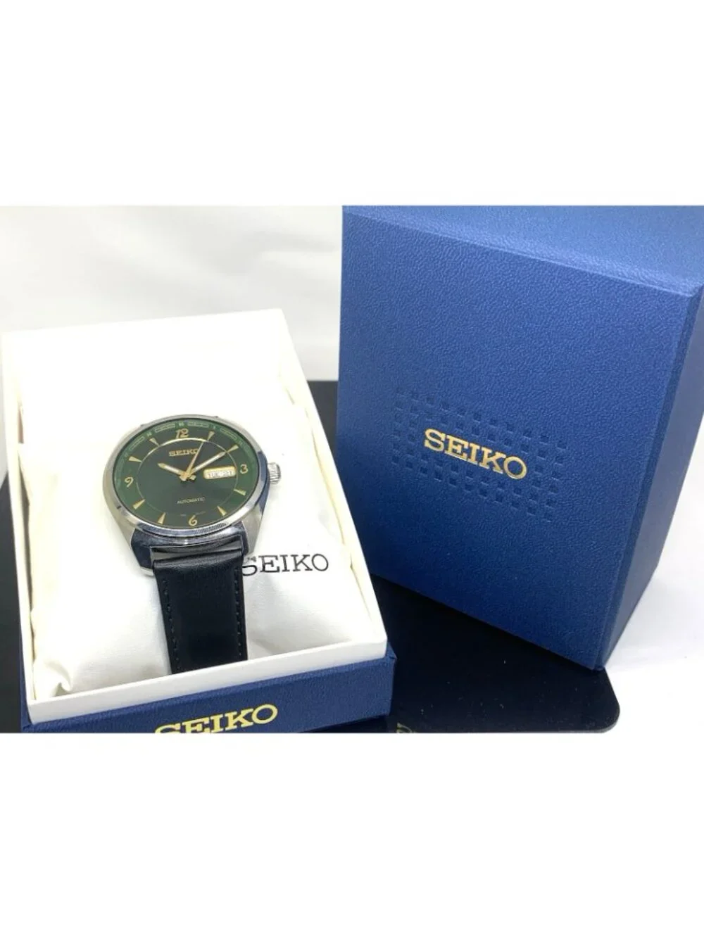 Seiko Men's Watch SNKN69 Automatic Green Dial Day Date Black Leather Strap 43mm